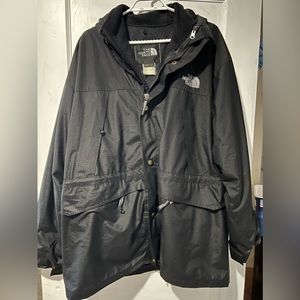 The North Face Goretex black XXL